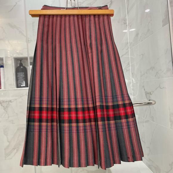 Vintage HIGHLAND QUEEN Reversible 100% Wool Skirt - Picture 2 of 7